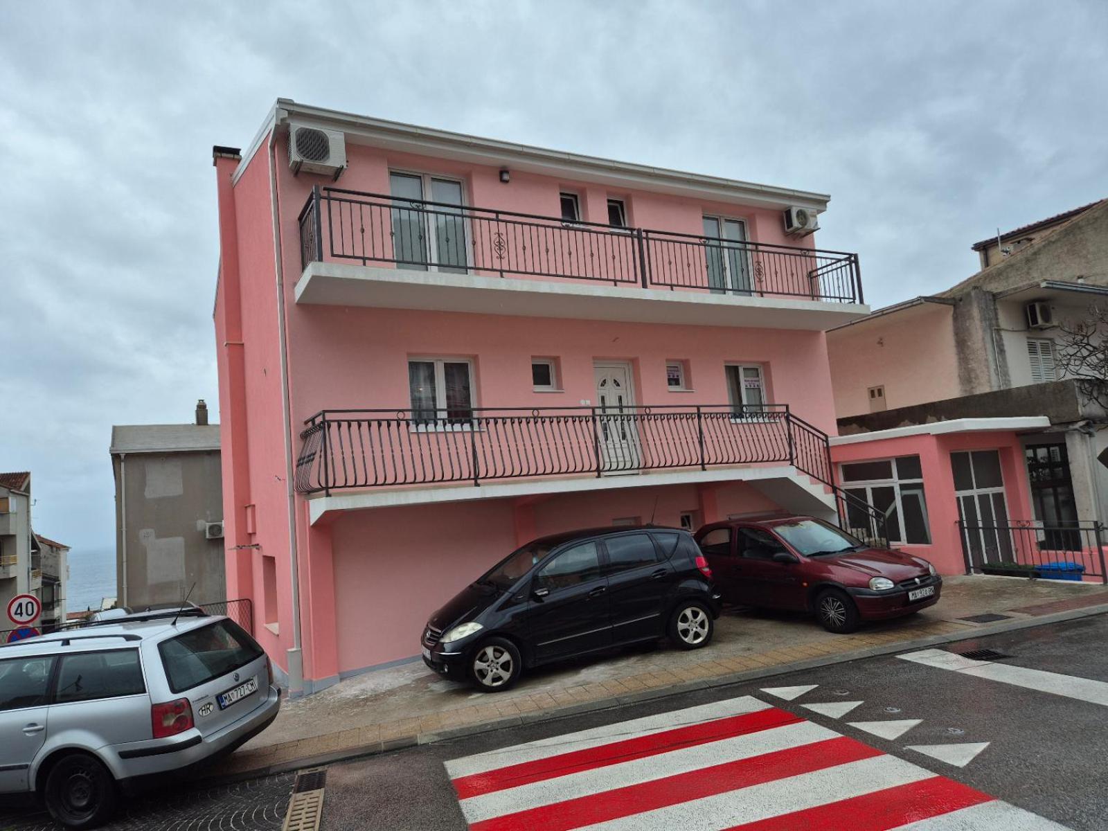 Studio Apartments Antonio Makarska Exterior photo