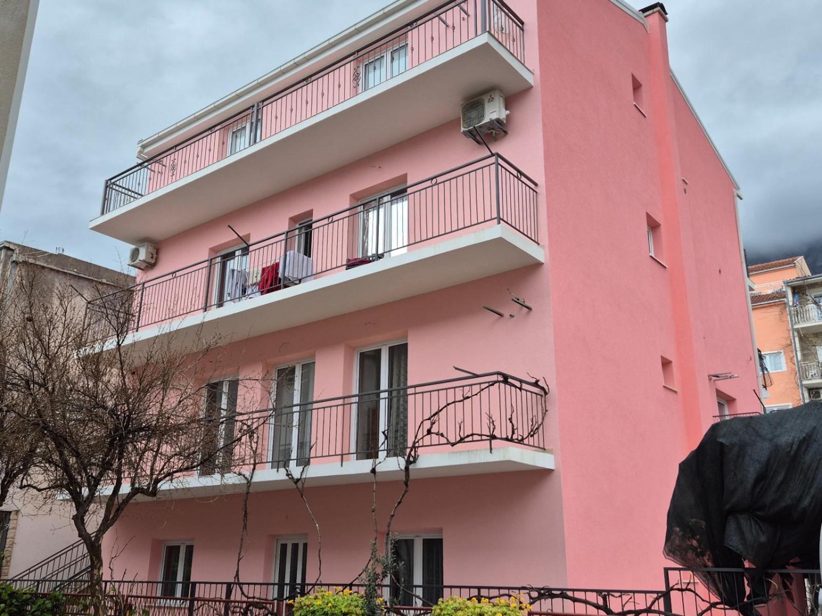 Studio Apartments Antonio Makarska Exterior photo