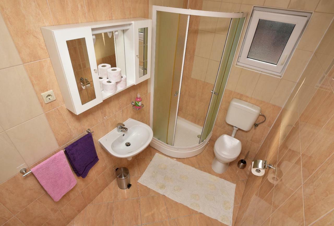 Studio Apartments Antonio Makarska Exterior photo
