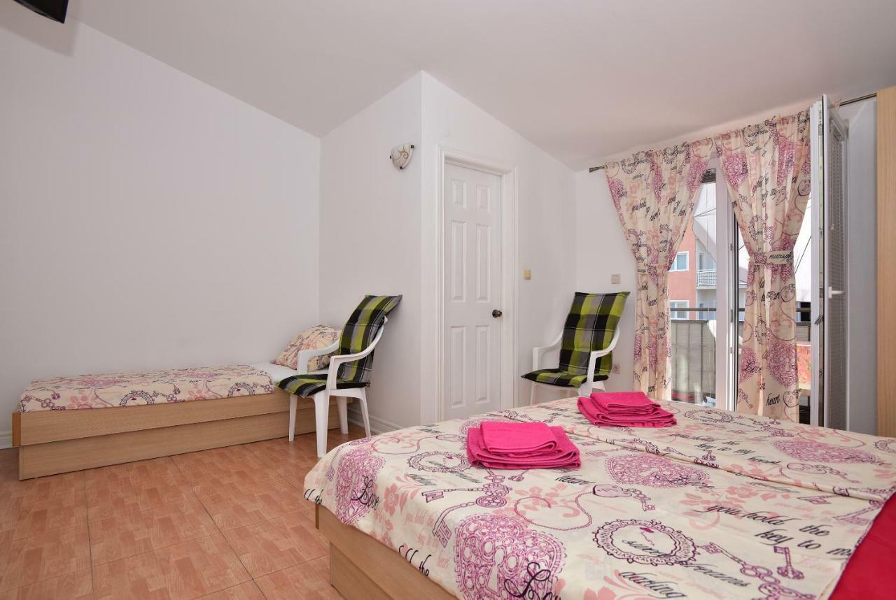 Studio Apartments Antonio Makarska Exterior photo