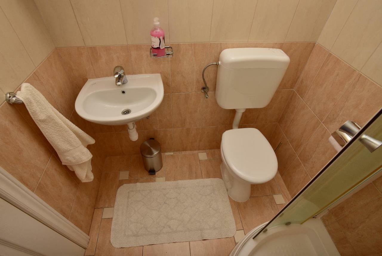 Studio Apartments Antonio Makarska Exterior photo